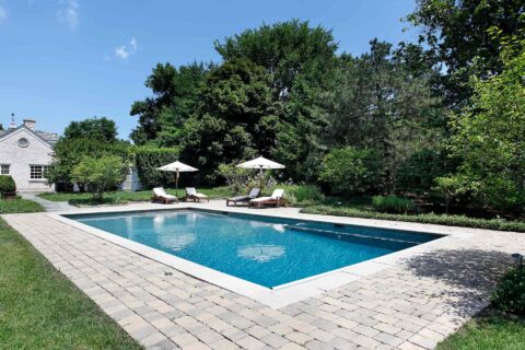Local Outdoor Swimming Pool Contractors North London